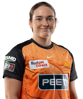 Chloe-Ainsworth-13-CLIP-+bmd-WEB