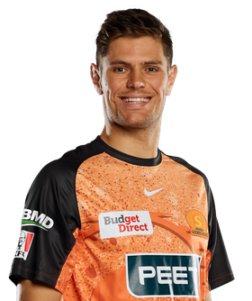 Aaron-Hardie-CA_0824_0488_xgXw7QV2-CLIP-+bmd-WEB