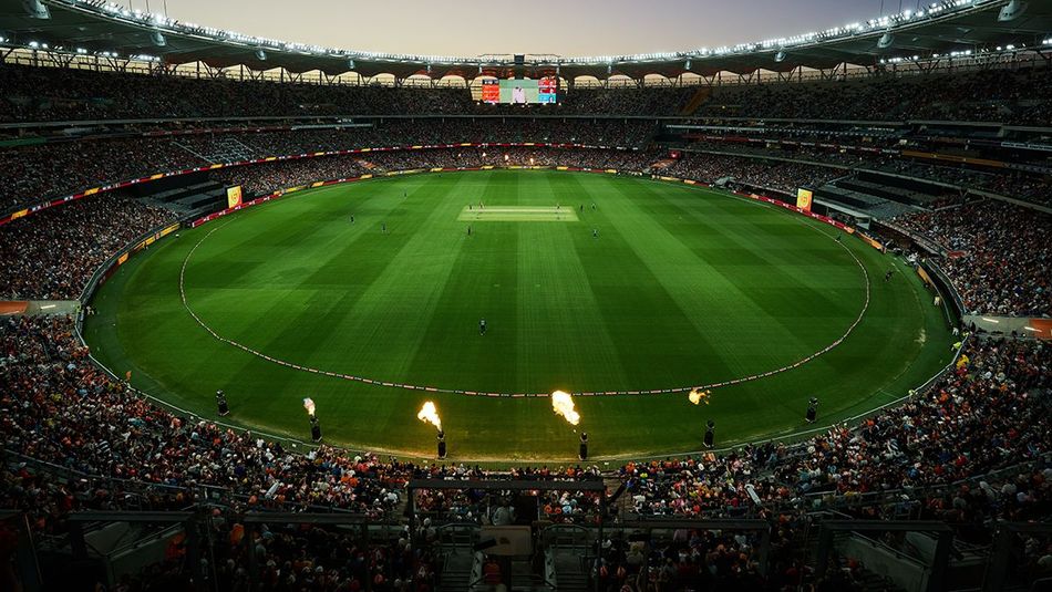 Packed crowd at Optus Stadium